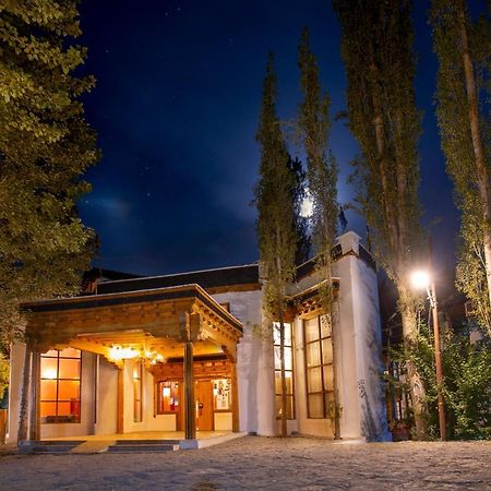 Lha-Ri-Sa Resort ليه المظهر الخارجي الصورة