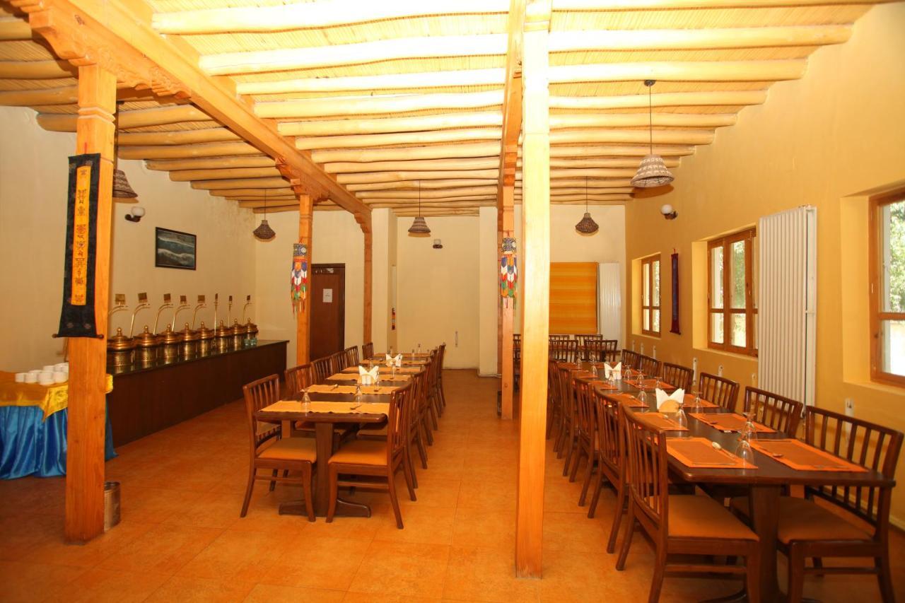 Lha-Ri-Sa Resort ليه المظهر الخارجي الصورة