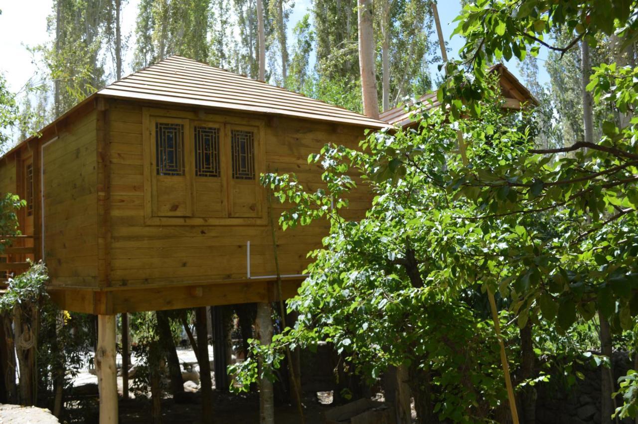 Lha-Ri-Sa Resort ليه المظهر الخارجي الصورة