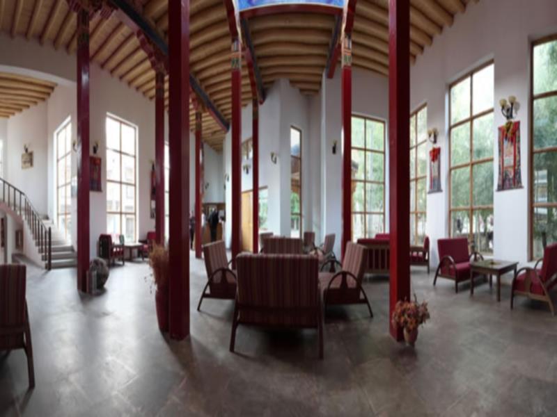 Lha-Ri-Sa Resort ليه المظهر الخارجي الصورة